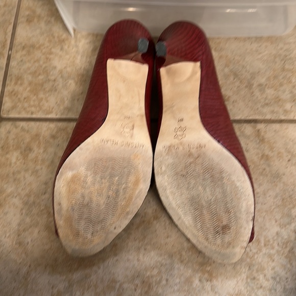 Antonio Melani burgundy pumps - Picture 4 of 4